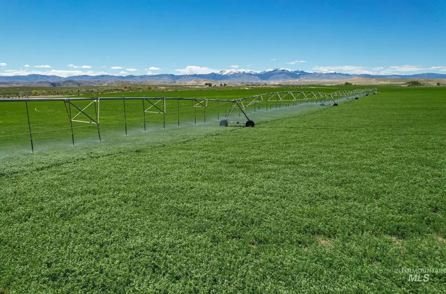 18138 Oreana Loop Road, Murphy, ID 83650