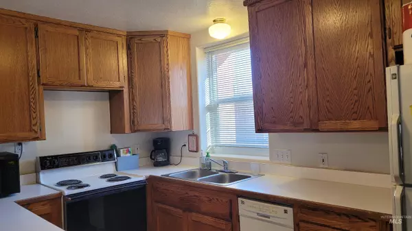 Burley, ID 83318,1501 Miller