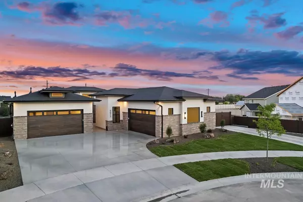 9975 W Gladiola Ct, Star, ID 83669