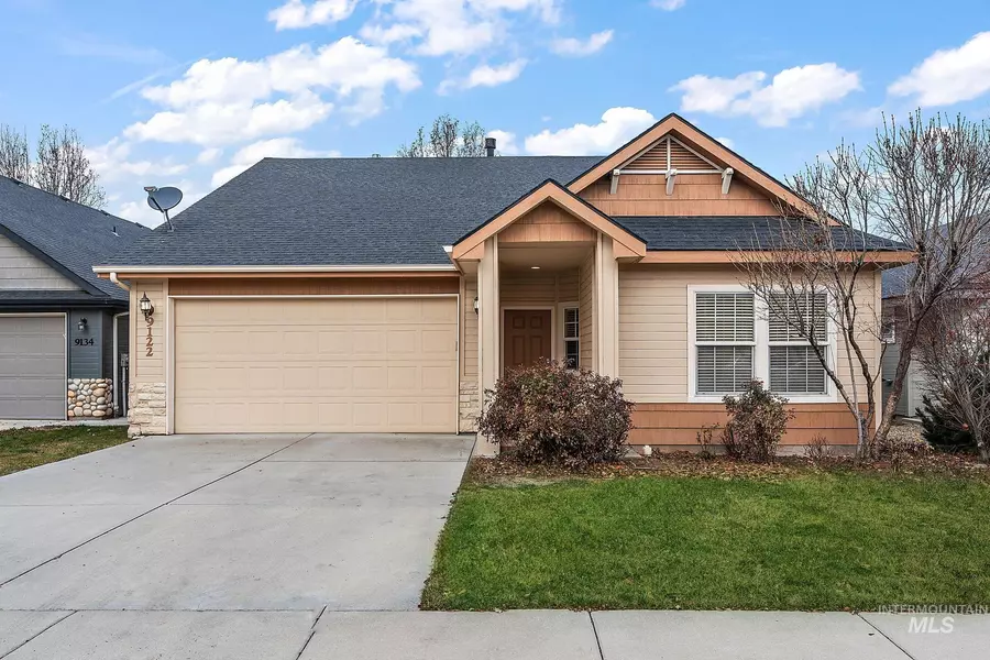 9122 W Kingsgate Ct, Boise, ID 83704