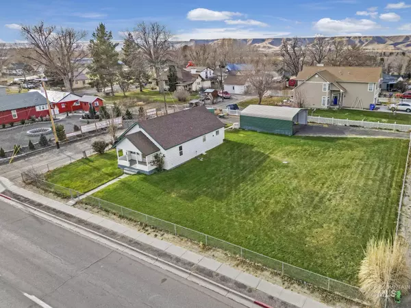 560 N State Street,  Hagerman,  ID 83332