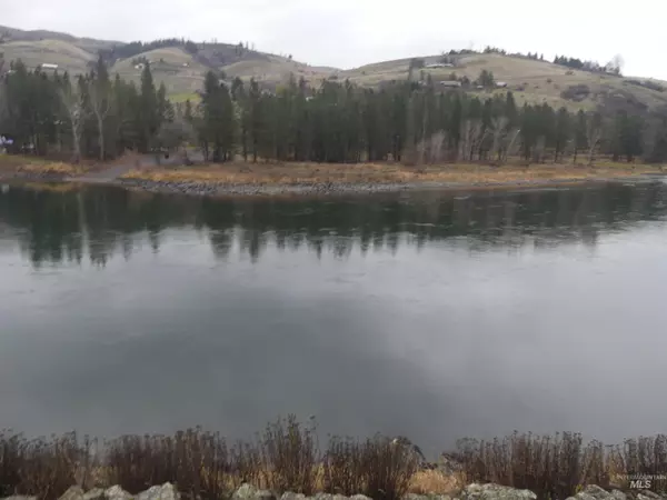 Lenore, ID 83541,38112 Us Highway 12