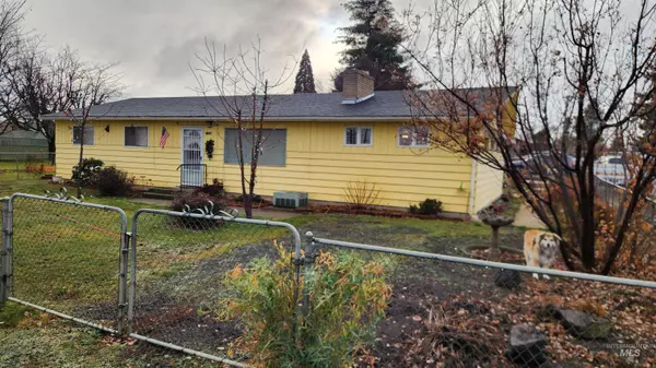 1334 Burrell Ave, Lewiston, ID 83501