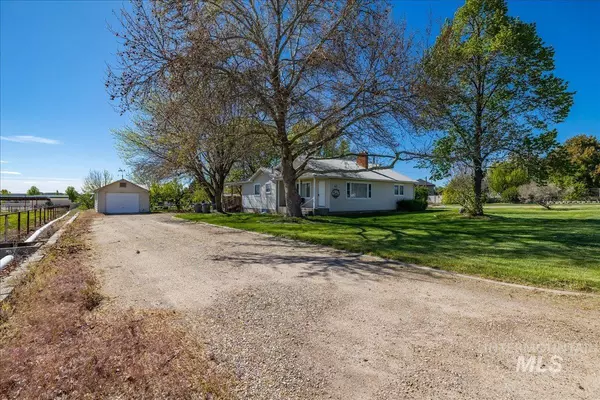 Nampa, ID 83687,111 S Mcdermott Rd