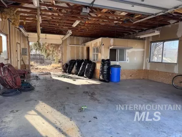 Mountain Home, ID 83647-0000,317 Baker Drive