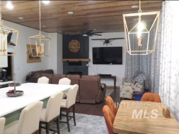 Coolin, ID 83821,24 N Mackinaw Rd