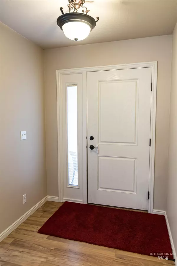 Ontario, OR 97914,2196 Hunter Lane