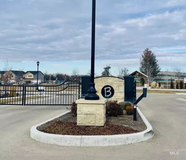 Eagle, ID 83616-1020,361 N Blossom River Ln