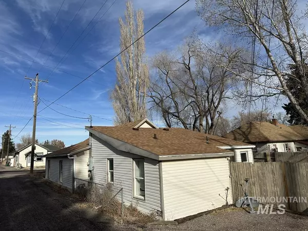 Pocatello, ID 83204,727 W Whitman