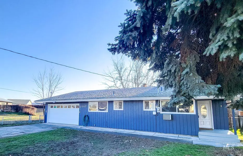 2307 Reservoir Road, Clarkston, WA 99403