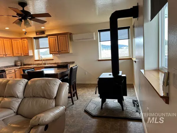 Deary, ID 83823,1401 East Road