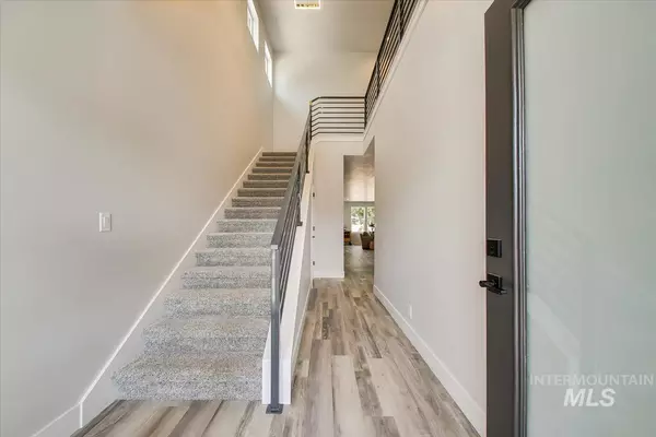 Boise, ID 83714,8174 N Breezy Ave