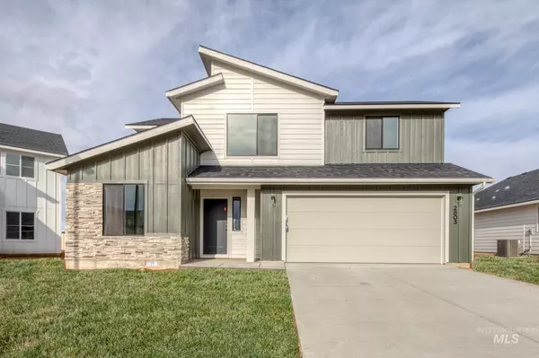 2803 N Eagle Meadow Ave, Kuna, ID 83634