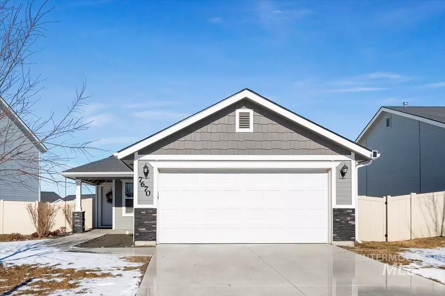 7670 E Declaration Drive, Nampa, ID 83687