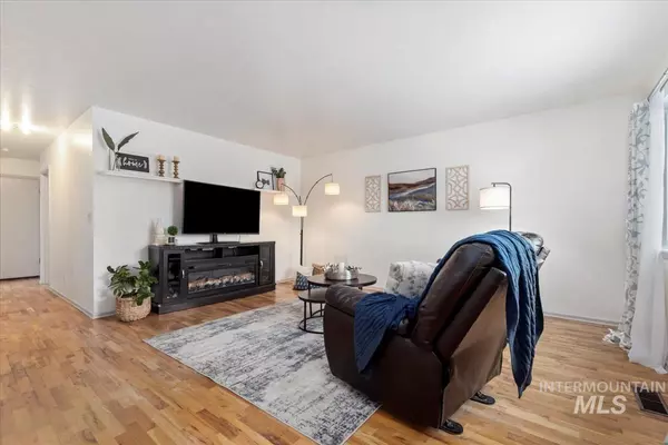 Mountain Home, ID 83647,645 E 10th N