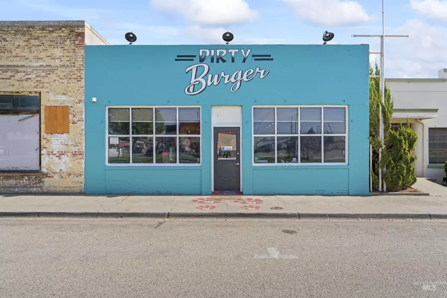 114 E Main Street, Weiser, ID 83672