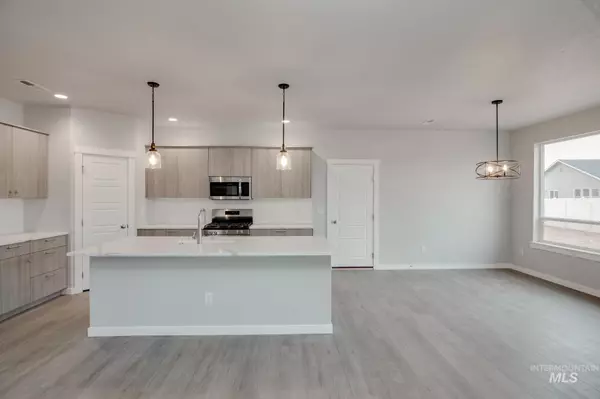 Kuna, ID 83634,3005 N Star Garnet Way