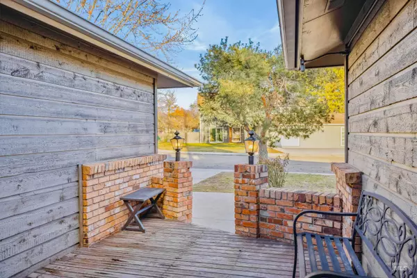 Boise, ID 83713-2437,12162 W Combes Park Dr