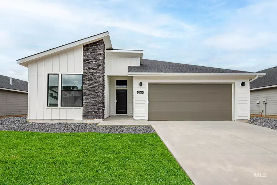 1655 SW Pegasus Peak Ave, Mountain Home, ID 83647