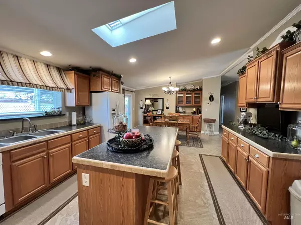 Lewiston, ID 83501,1637 Burrell Ave
