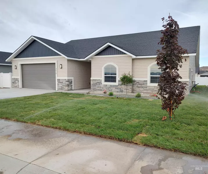2430 Lotus Ave, Burley, ID 83318