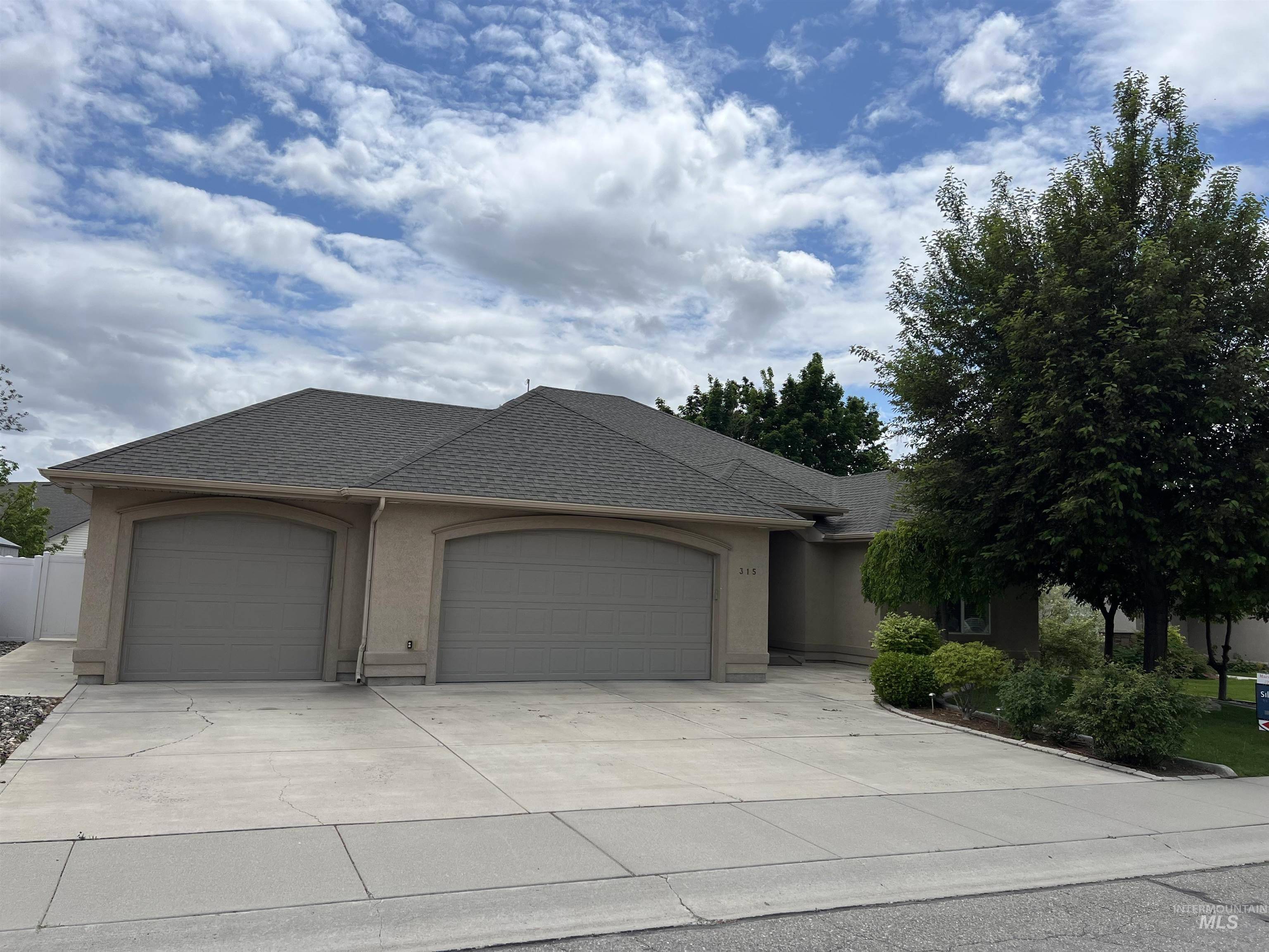 315 Shadetree Trail, Twin Falls, ID 83301