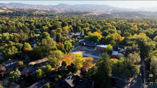 Boise, ID 83702,1610 N 25th St.