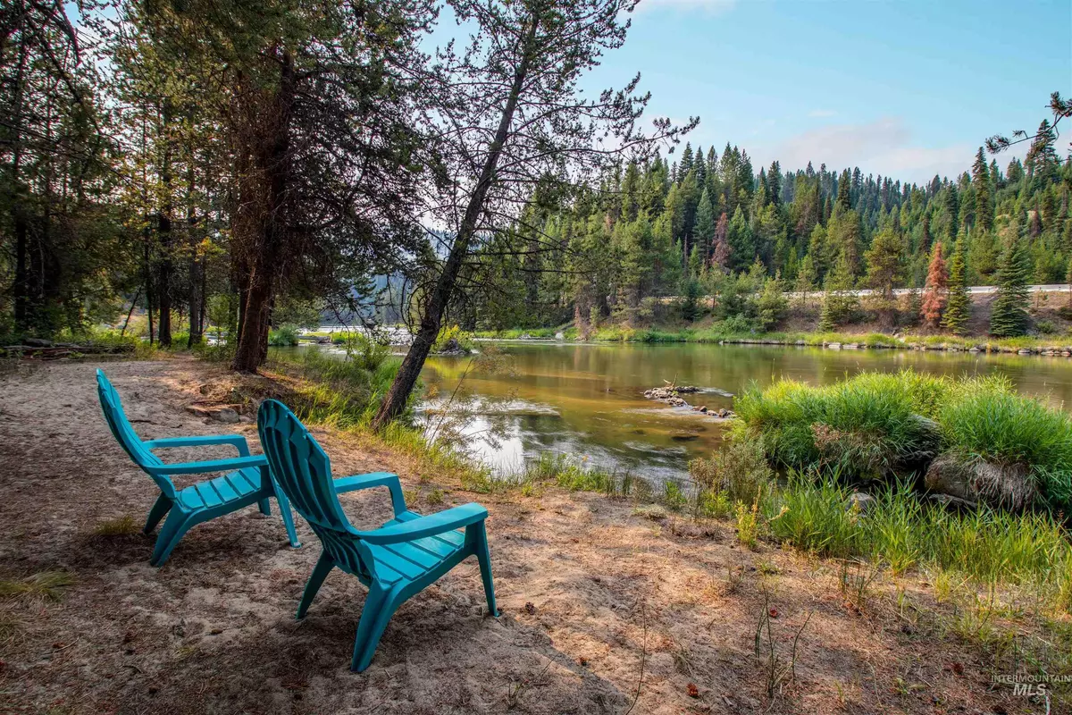 Smiths Ferry, ID 83611,230 Upper Murray Creek Rd