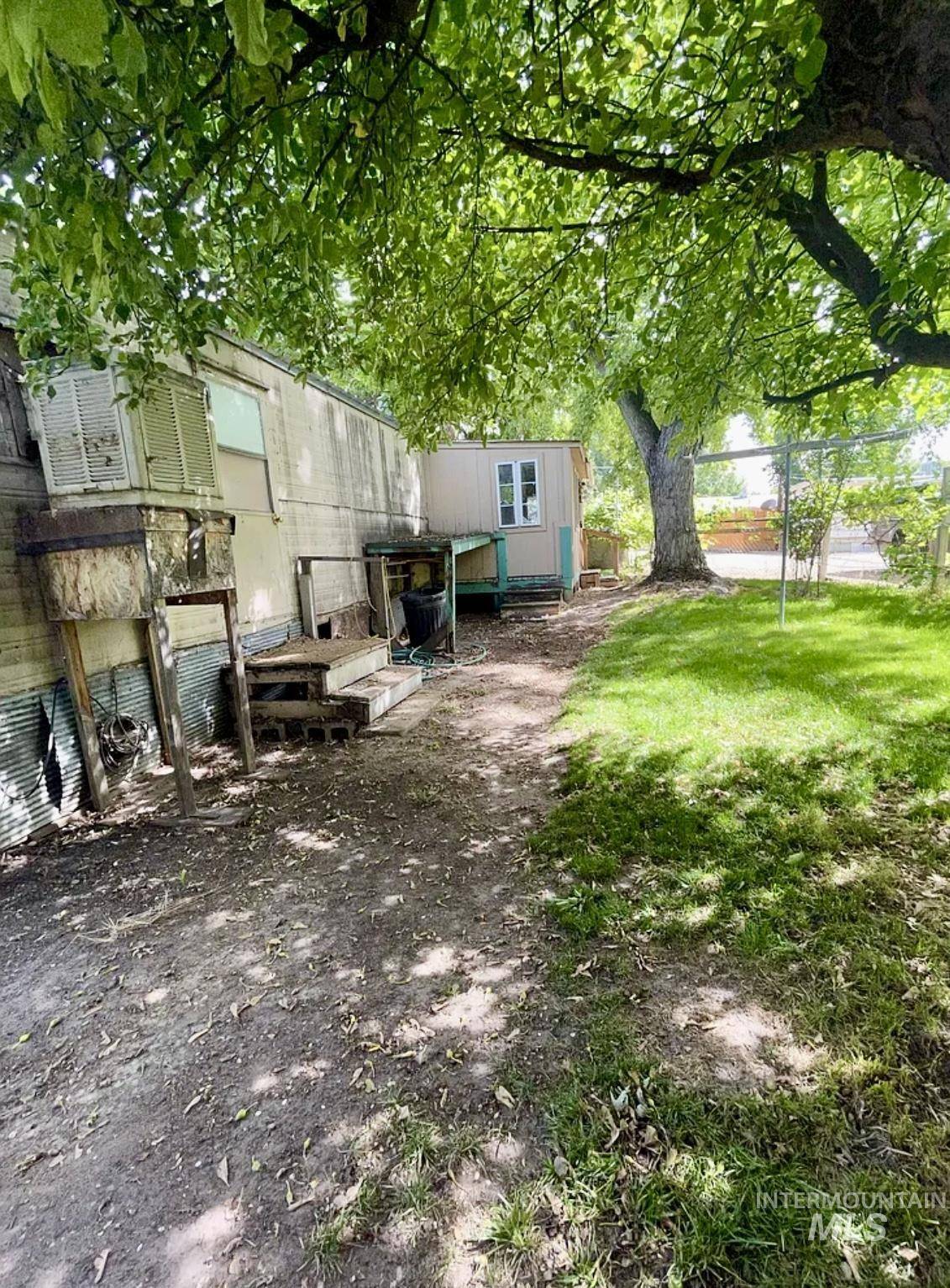 Middleton, ID 83644,321 E Idaho St