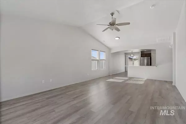 Nampa, ID 83687,17697 N Harpster Way