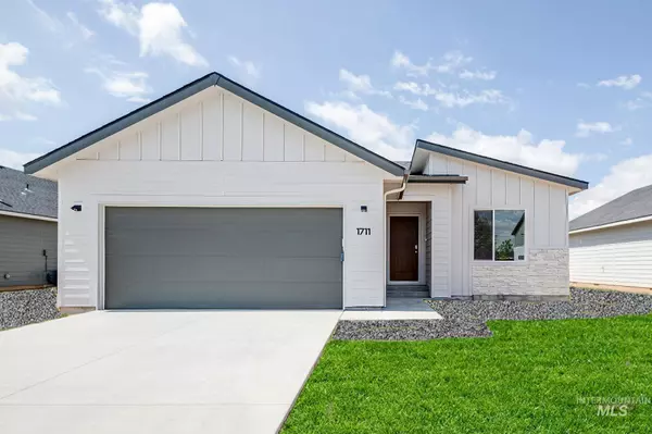 1711 SW Pegasus Peak Ave,  Mountain Home,  ID 83647