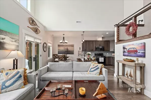 Mccall, ID 83638,619 Blue Water Cir