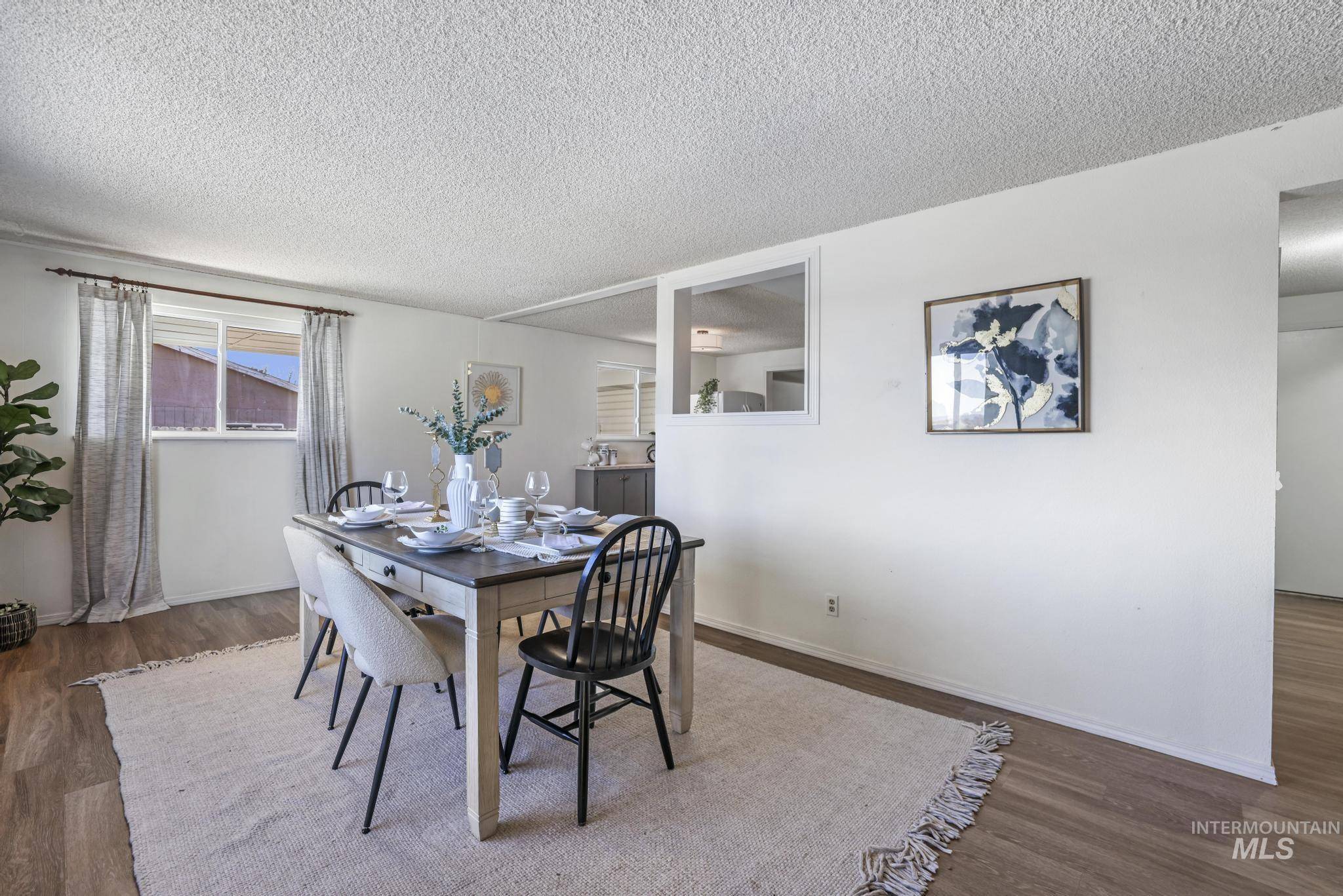 425 W 5th Ave, Wendell, ID 83355