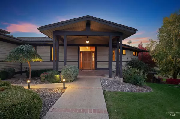 Pullman, WA 99163,620 SE Alderwood