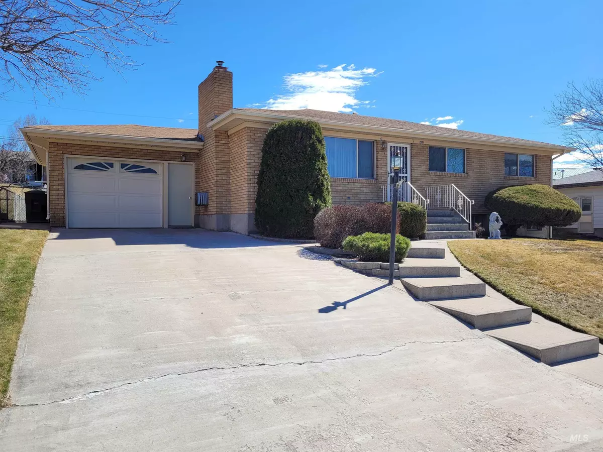 Pocatello, ID 83201,1301 Monte Vista Drive