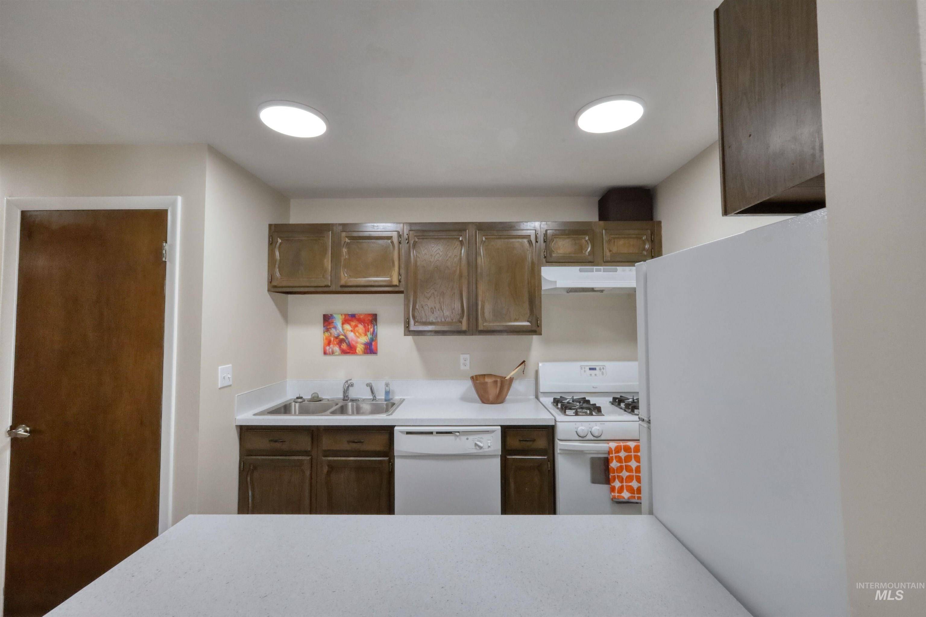 Boise, ID 83704-8610,1225 N Camelot Dr.