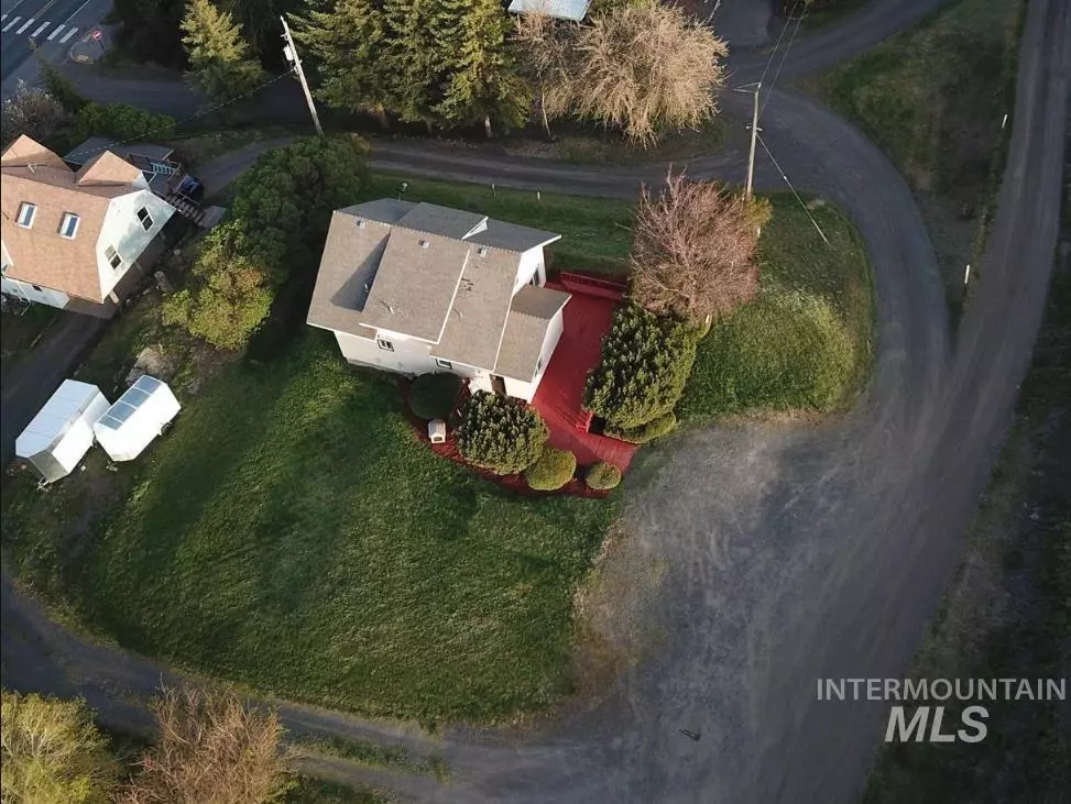 Uniontown, WA 99179,202 N High St