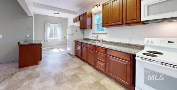 Uniontown, WA 99179,202 N High St