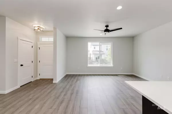 Boise, ID 83709,7115 W Madronawood St