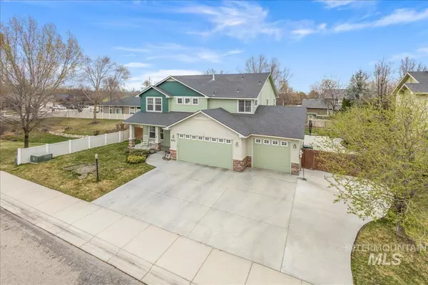 Meridian, ID 83646,521 W. Ashton