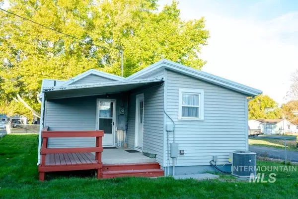 Filer, ID 83328,701 Union Ave.