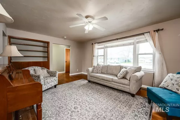 Caldwell, ID 83605,2720 Hillcrest Ln