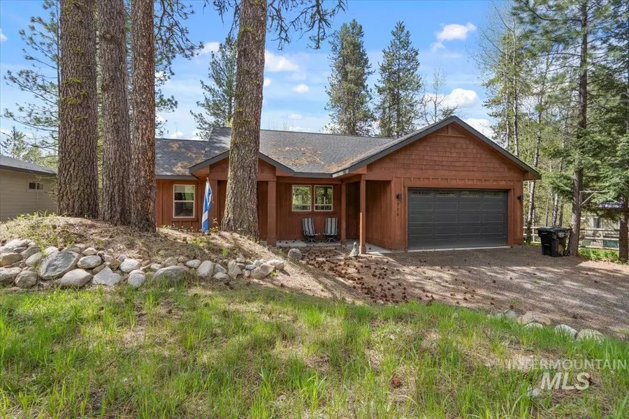 714 Spruce Street, Mccall, ID 83638