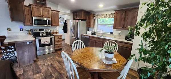 Kamiah, ID 83536,229 Henderson Loop Rd