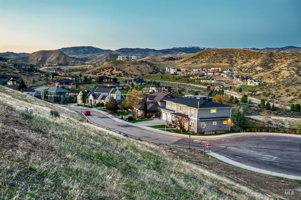 Boise, ID 83702,567 W Paso Fino