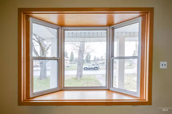 Weippe, ID 83553,317 E Pierce Ave