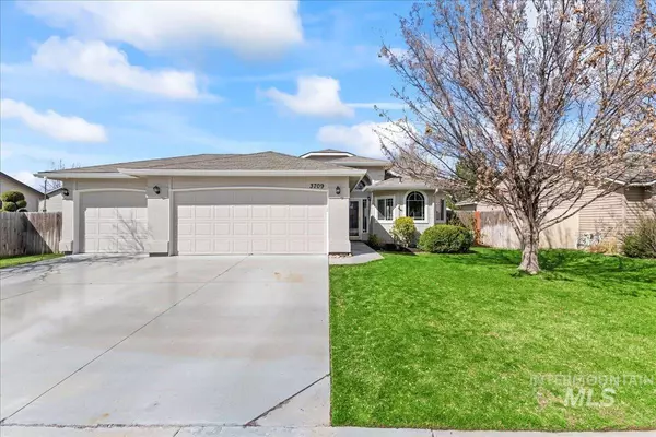 3709 S Big Springs Way, Nampa, ID 83686