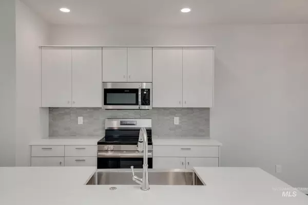 Meridian, ID 83709,4251 E Woodmurra St