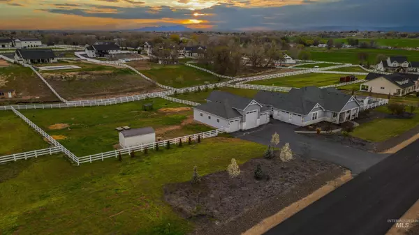 Caldwell, ID 83607-5583,14958 Game Bird Dr