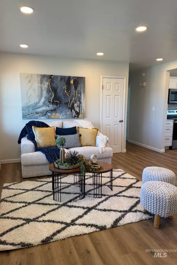 Burley, ID 83318,527 Malta Ave